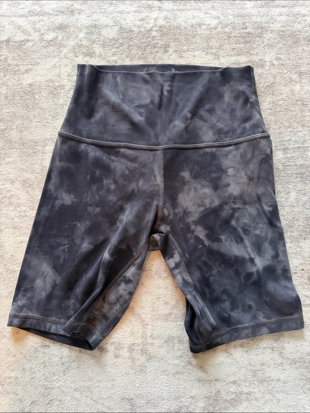 Lululemon Align HR Diamond Dye - 6” Size 4